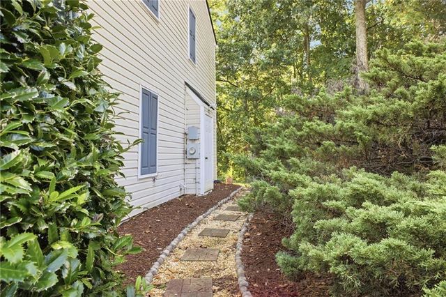 202 Kenninghall Lane SE 30, Smyrna, GA 30082