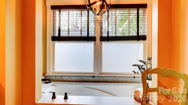 2905 Clover Road, Charlotte, NC 28211