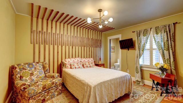 2905 Clover Road, Charlotte, NC 28211