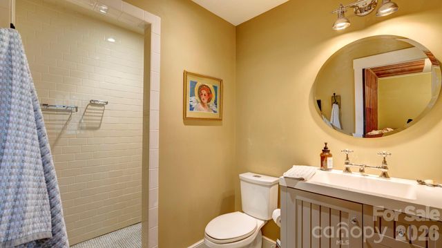 2905 Clover Road, Charlotte, NC 28211