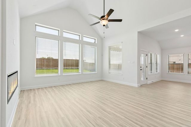 7701 Sheaves Trail, Joshua, TX 76058