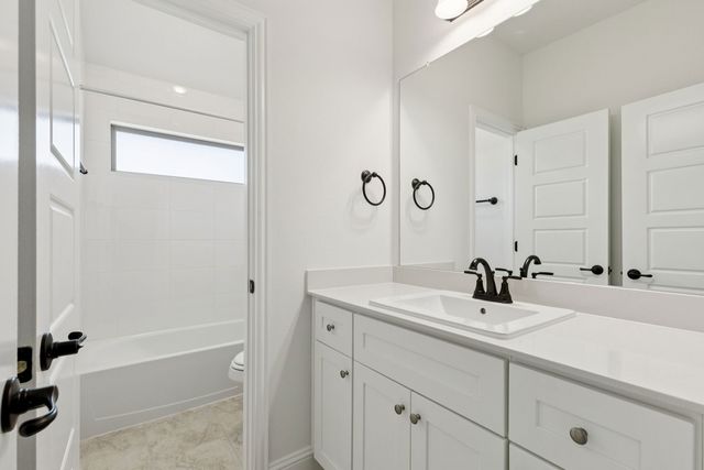7701 Sheaves Trail, Joshua, TX 76058