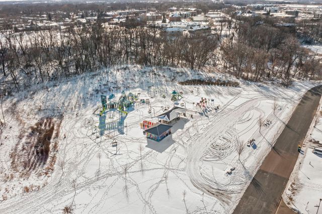 1903 Silver Bell Road 313, Eagan, MN 55122