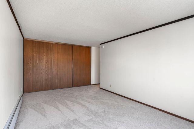 1903 Silver Bell Road 313, Eagan, MN 55122