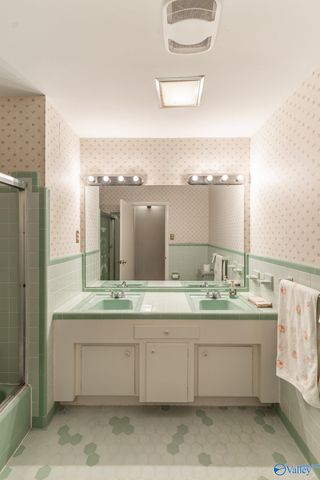 1400 Darnell Street SE, Huntsville, AL 35801