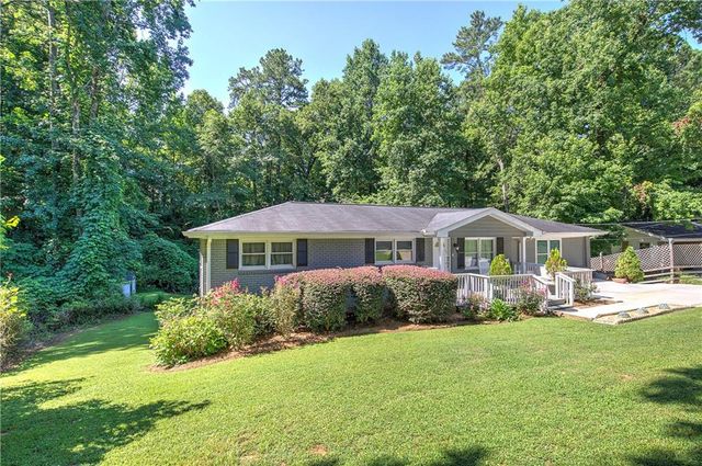311 Wildwood Drive, Dallas, GA 30132