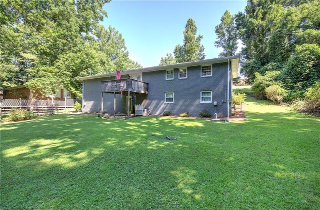 311 Wildwood Drive, Dallas, GA 30132