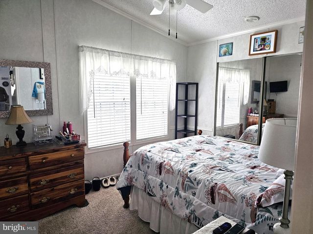 136 SALT SPRAY DR, Berlin, MD 21811