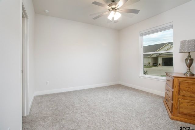 6143 Hamilton Meadows Way, Tyler, TX 75703