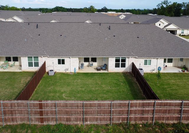 6143 Hamilton Meadows Way, Tyler, TX 75703