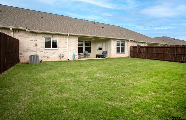 6143 Hamilton Meadows Way, Tyler, TX 75703