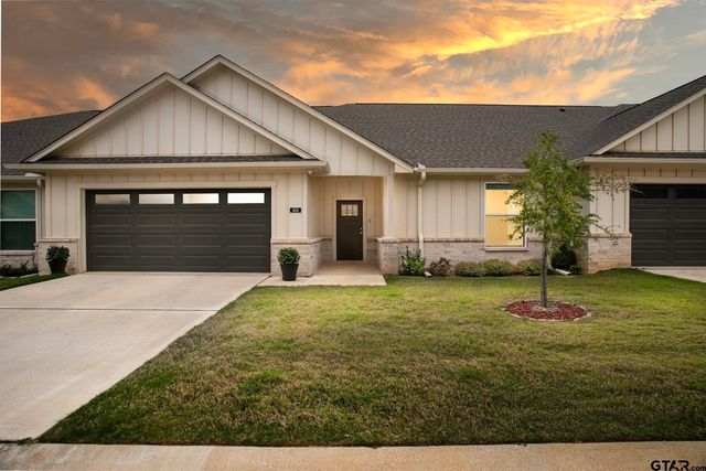 6143 Hamilton Meadows Way, Tyler, TX 75703