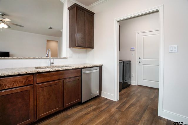 6143 Hamilton Meadows Way, Tyler, TX 75703
