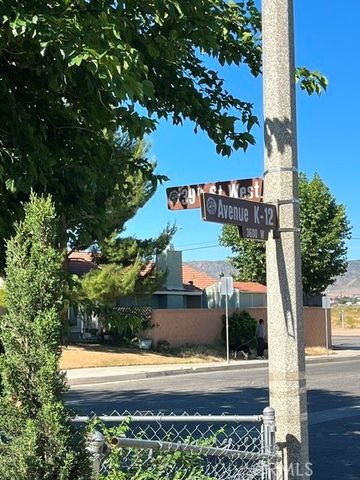 43008 39th W, Lancaster, CA 93536