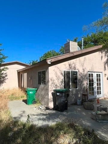 43008 39th W, Lancaster, CA 93536