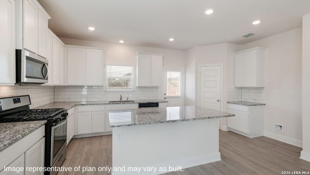 213 Rolling River, Cibolo, TX 78108