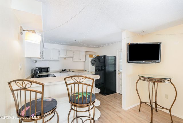 277 S Brevard Avenue, 2-4, Cocoa Beach, FL 32931