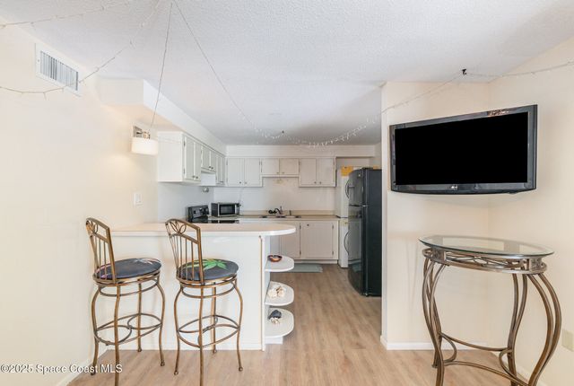 277 S Brevard Avenue, 2-4, Cocoa Beach, FL 32931