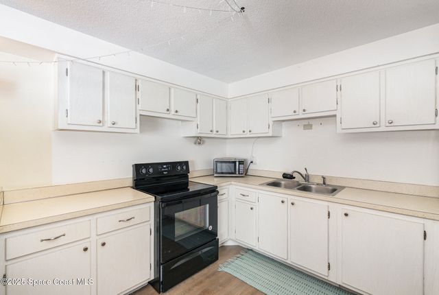 277 S Brevard Avenue, 2-4, Cocoa Beach, FL 32931