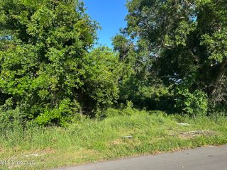 49th Avenue, Gulfport, MS 39501