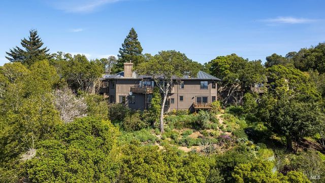 1100 Bayhills Dr, San Rafael, CA 94903
