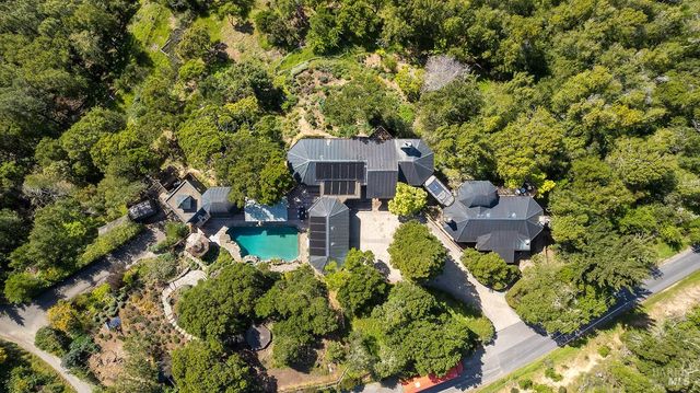 1100 Bayhills Dr, San Rafael, CA 94903