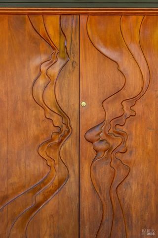 1100 Bayhills Dr, San Rafael, CA 94903