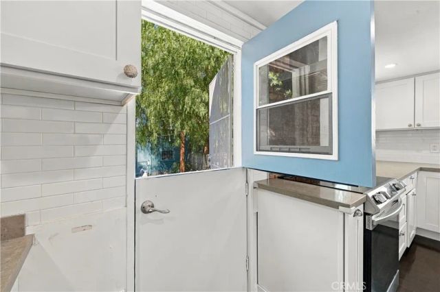 380 10th St, West, San Pedro, CA 90731