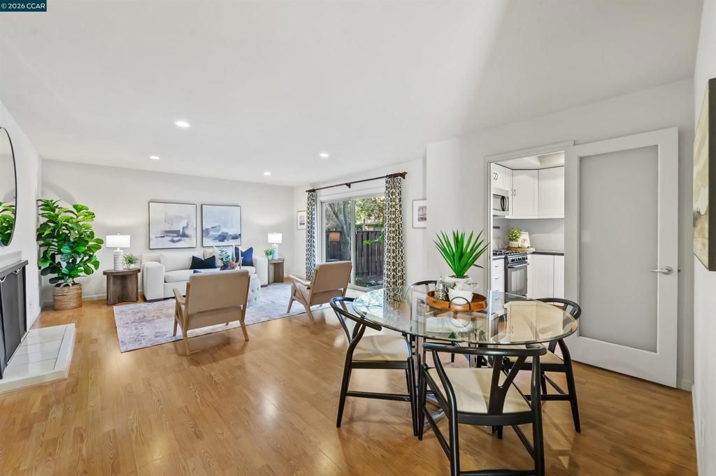 Image 3 of property listing at 1746 Candelero Ct, Walnut Creek, CA 94598