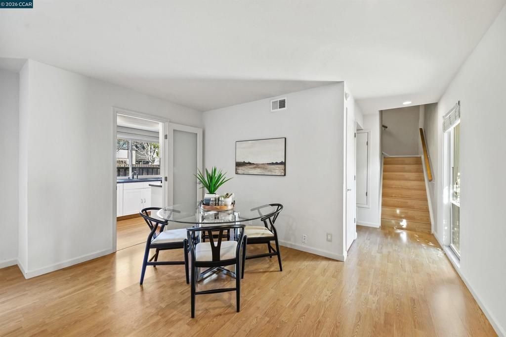 Image 8 of property listing at 1746 Candelero Ct, Walnut Creek, CA 94598