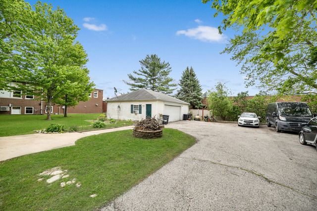 5172 E Center Street, Bourbonnais, IL 60914