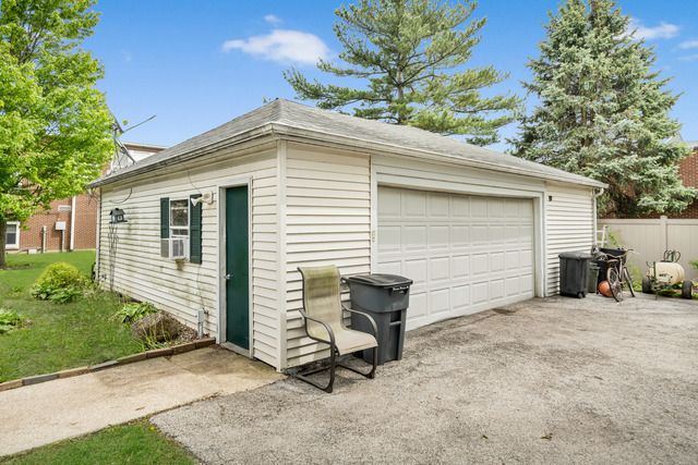 5172 E Center Street, Bourbonnais, IL 60914