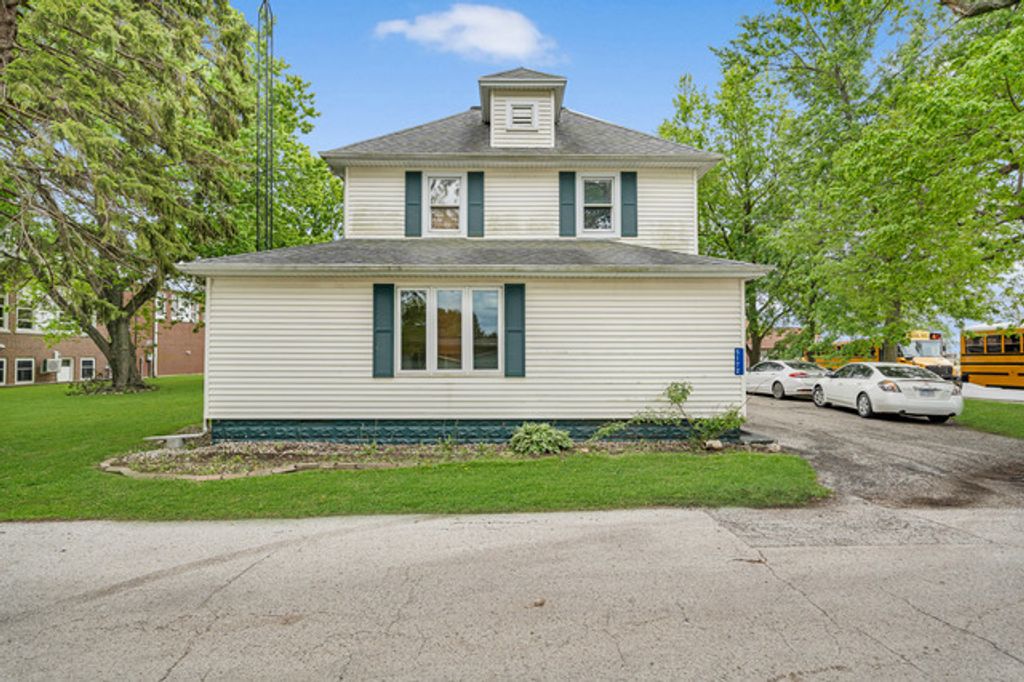 5172 E Center Street, Bourbonnais, IL 60914