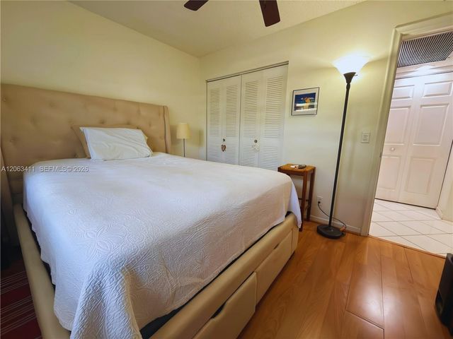 1151 SW 128th Ter 104D, Pembroke Pines, FL 33027