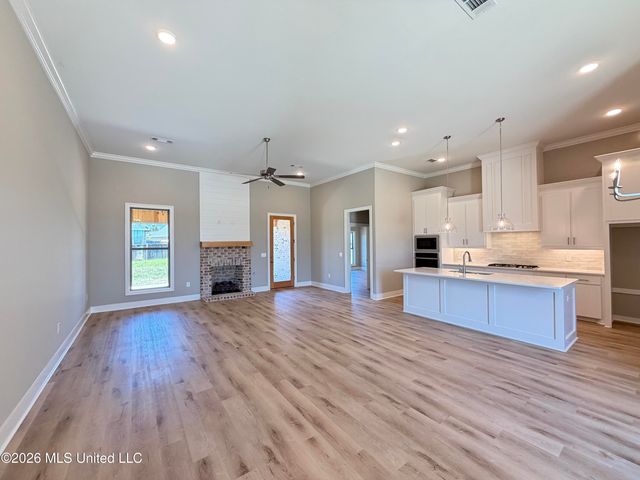 142 Palace Crossing, Flowood, MS 39232