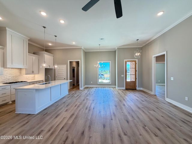 142 Palace Crossing, Flowood, MS 39232