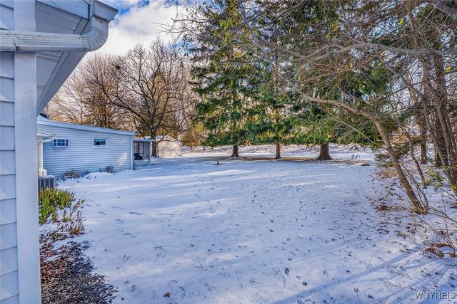 8407 Kimberly Road, Clarence, NY 14221