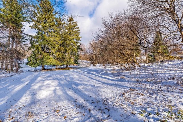 8407 Kimberly Road, Clarence, NY 14221