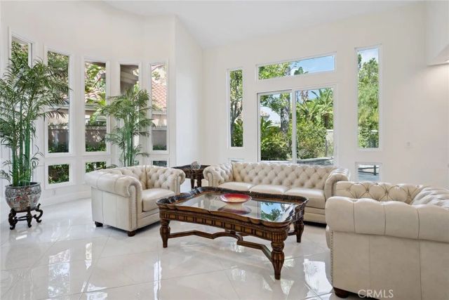 24823 Alexandra Court, Calabasas, CA 91302