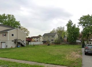 1518 Lincoln Ave, Pompton Lakes Boro, NJ 07442