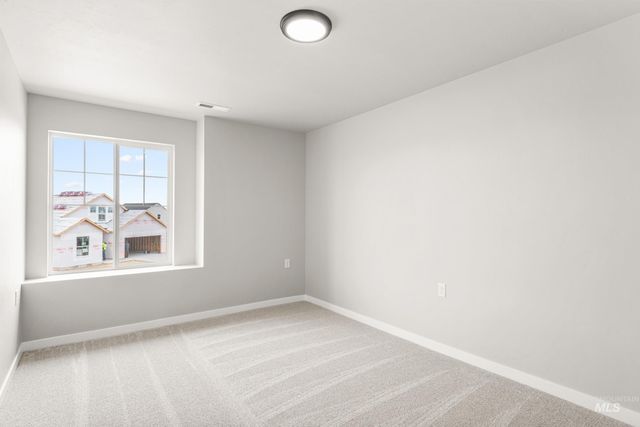 925 E Crab Springs St, Nampa, ID 83686