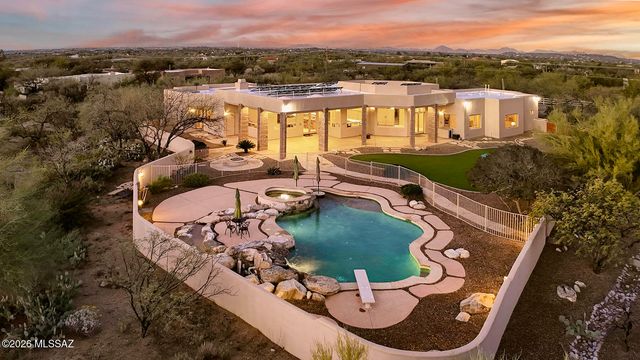 4900 N Melpomene Way, Tucson, AZ 85749