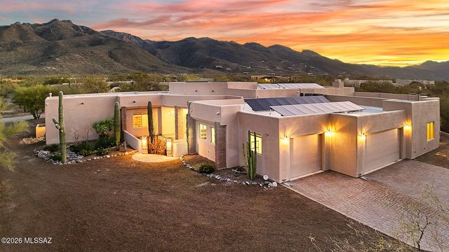 4900 N Melpomene Way, Tucson, AZ 85749