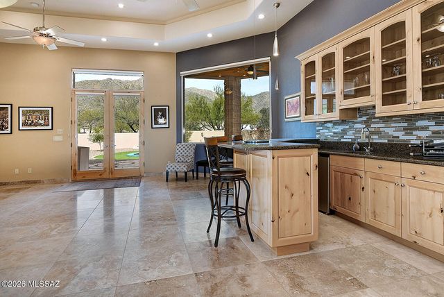 4900 N Melpomene Way, Tucson, AZ 85749