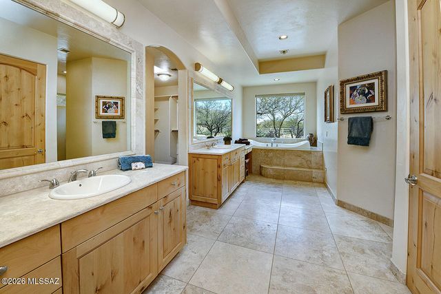 4900 N Melpomene Way, Tucson, AZ 85749