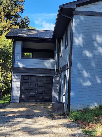 71 Hornot Circle, Asheville, NC 28806
