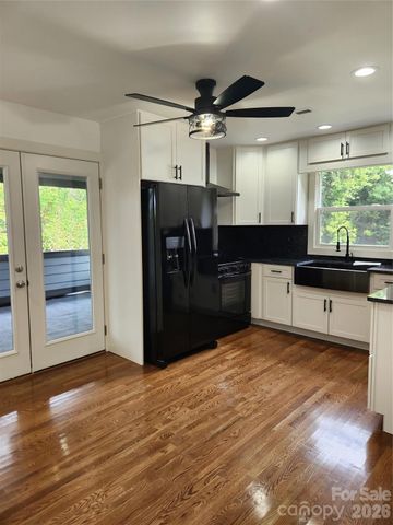 71 Hornot Circle, Asheville, NC 28806