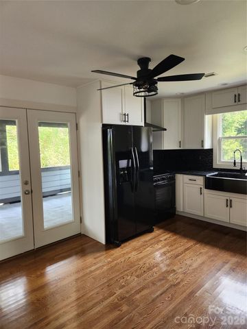 71 Hornot Circle, Asheville, NC 28806