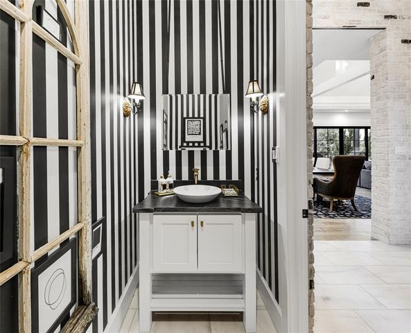 5211 Flint Hills Drive, College Station, TX 77845