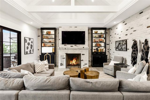 5211 Flint Hills Drive, College Station, TX 77845